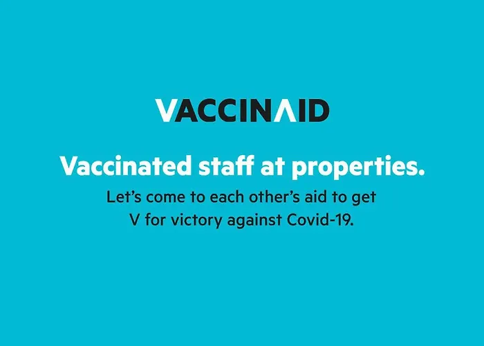 Vaccinated Staff - Oyo 465 Ford's Hotel Cebu Stadt